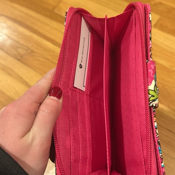 Vera Bradley Wallet - Picture 3 of 3
